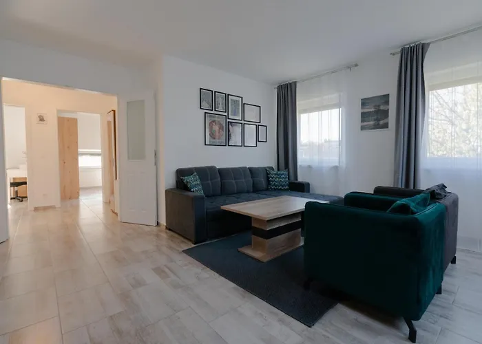 Domus Optima - Cozy Retreat In Apartment *