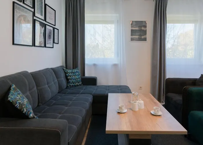 Domus Optima - Cozy Retreat In Apartment